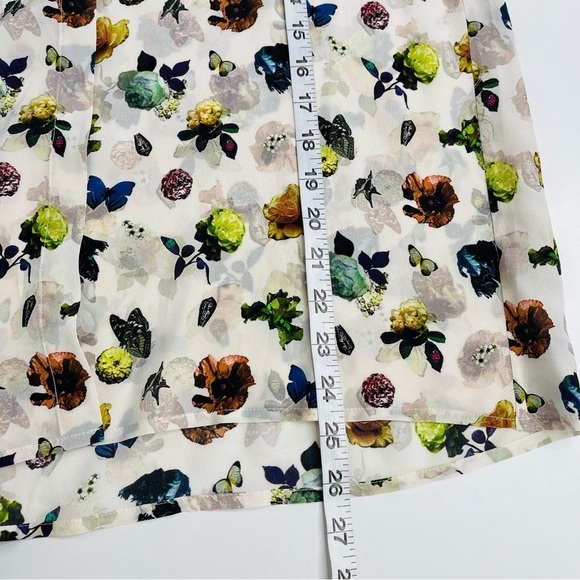 Club Monaco Silk Blouse butterfly floral novelty print women's size S - Picture 6 of 8